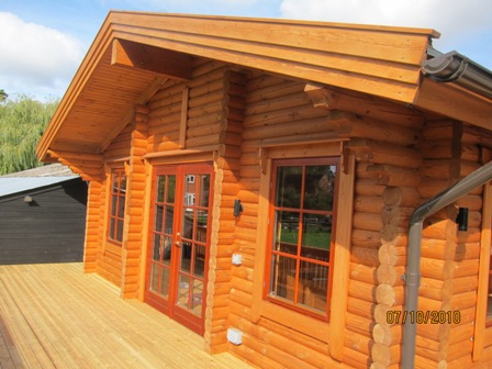 Holiday Log Lodges Pine Log Cabins